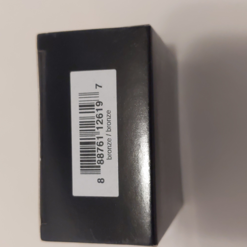 Avon Smooth Minerals Powder Foundation Bronze New In Box 3.5 g net wt 0.12 oz - Picture 3 of 9